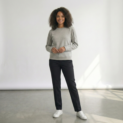 Unisex Pullover – Hellgrau mit feiner Ziernaht