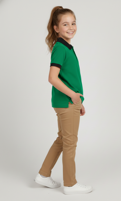Kinder Polo – Grün mit dunklen Kontrastdetails