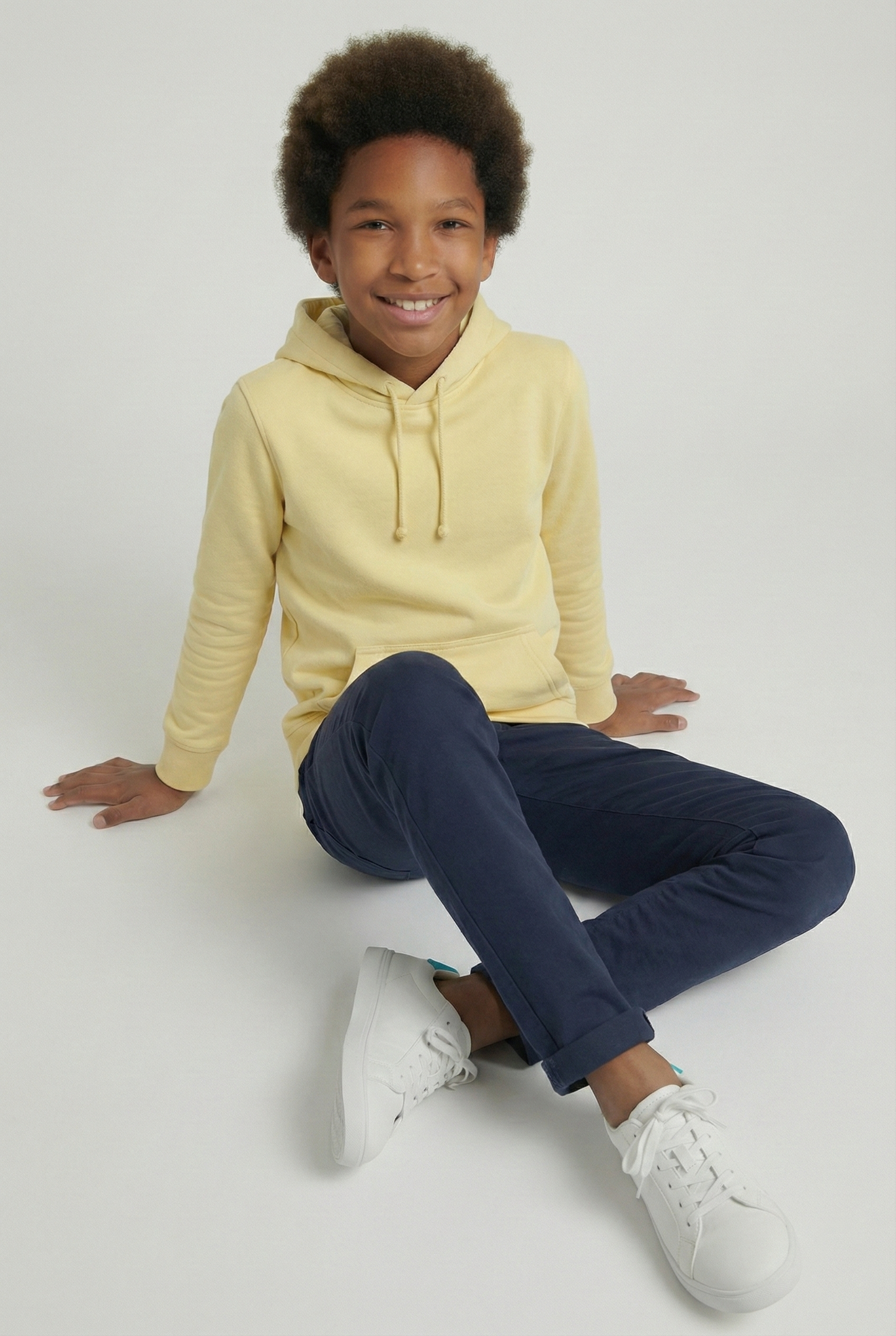 Kinder Hoodie – Hellgelb mit Kängurutasche