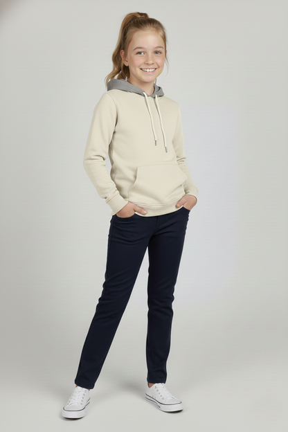 Kinder Hoodie – Weiß mit grauer Kapuze und Kängurutasche