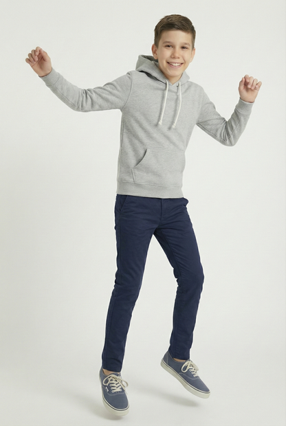 Kinder Hoodie – Hellgrau mit Kängurutasche