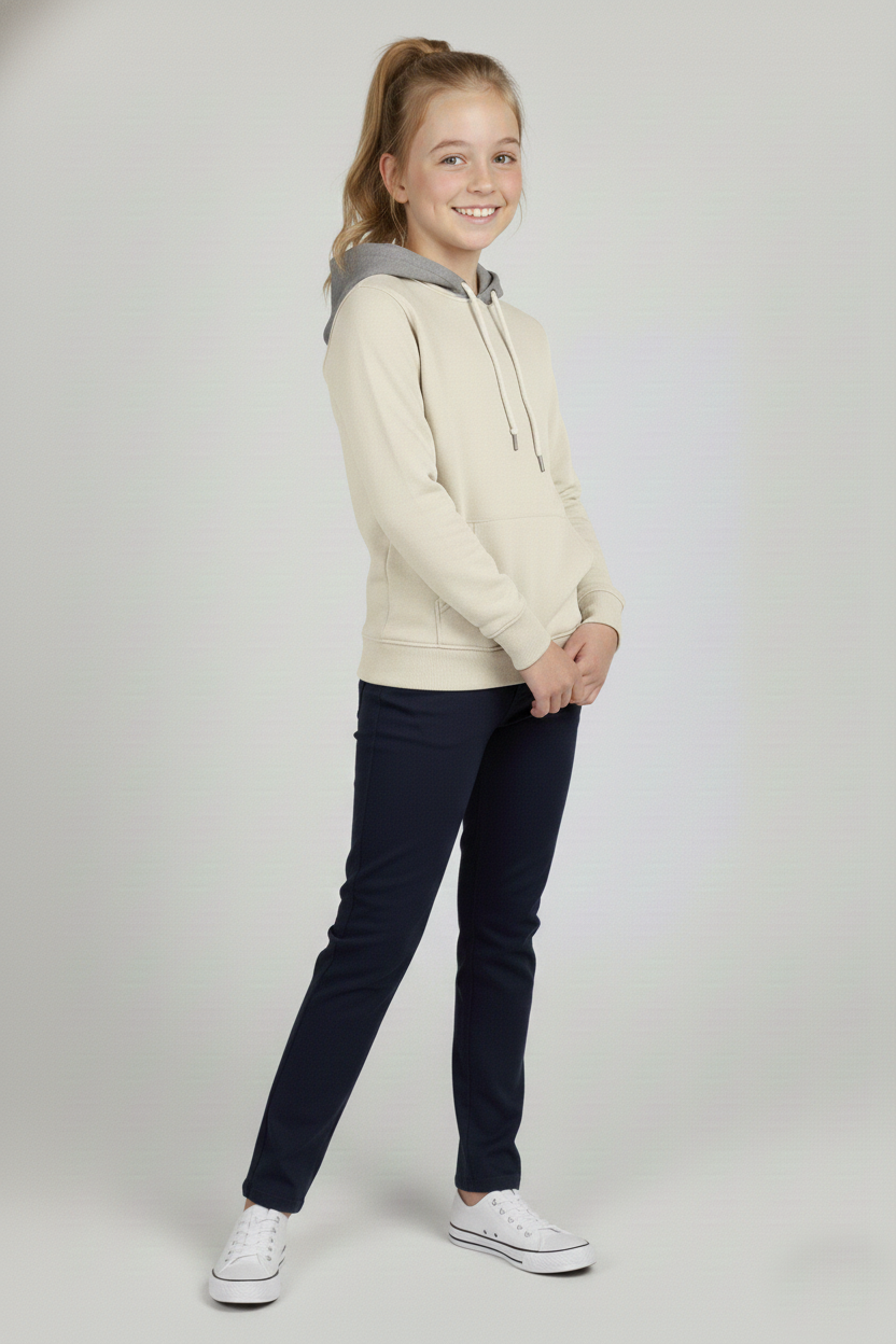 Kinder Hoodie – Weiß mit grauer Kapuze und Kängurutasche