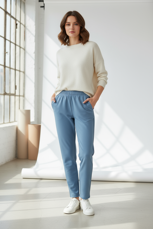 Damen Trainingshose – Hellblau mit schwarzem Seitenstreifen